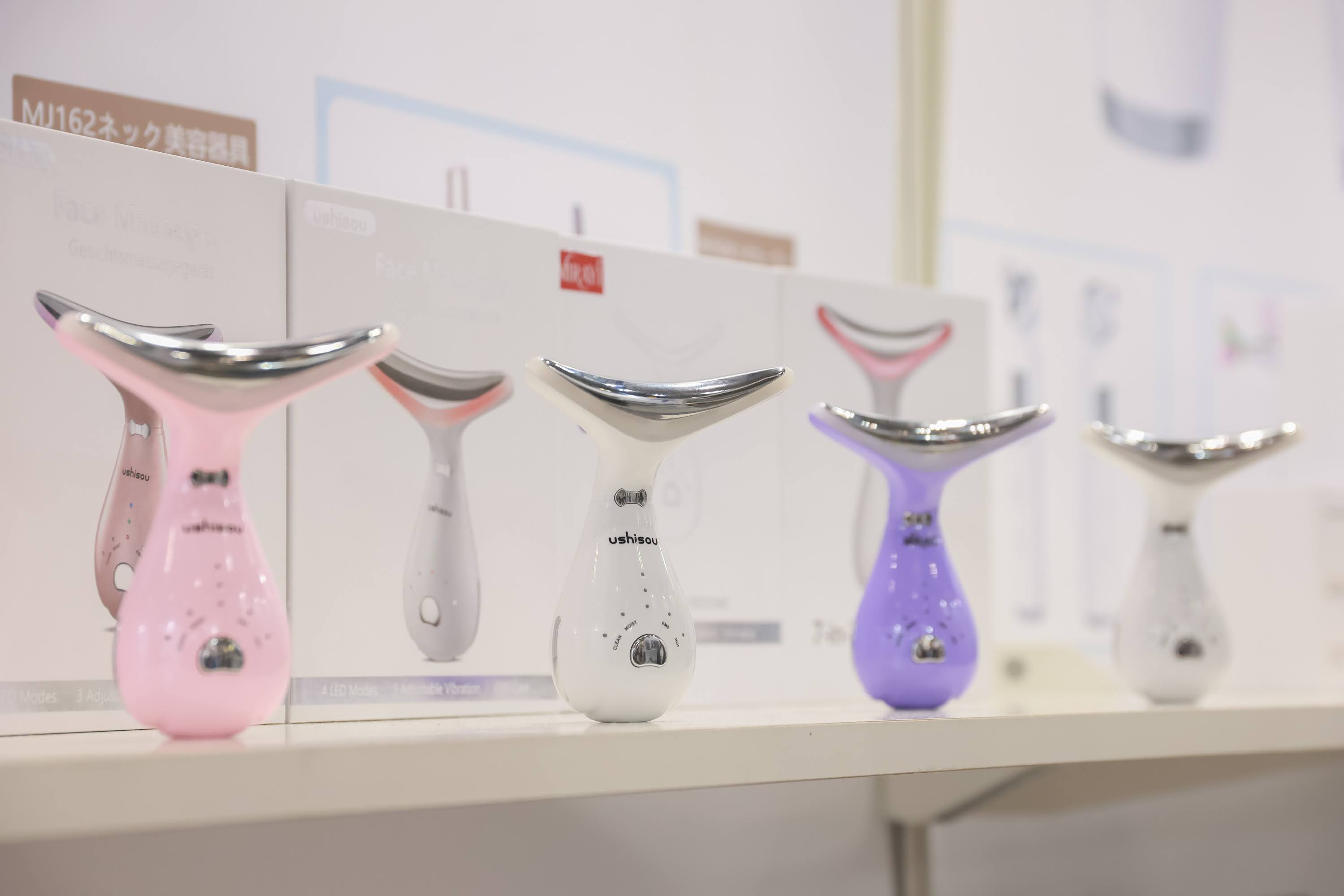 BWT_2025_merchandise183